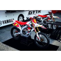 2025 Yamaha Shouthwick neutral